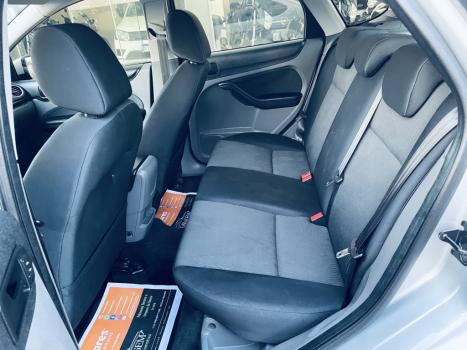 FORD Focus Hatch 1.6 16V 4P FLEX S, Foto 8