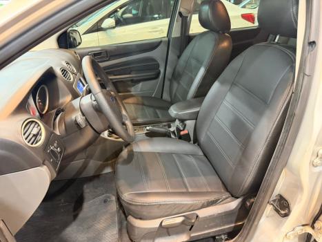 FORD Focus Hatch 1.6 4P GLX FLEX, Foto 10