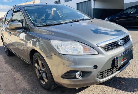 FORD Focus Hatch 1.6 16V 4P SE FLEX, Foto 4
