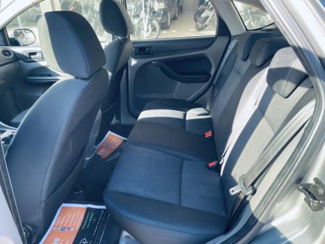 FORD Focus Hatch 1.6 16V 4P SE FLEX, Foto 5