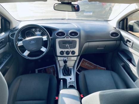 FORD Focus Hatch 1.6 16V 4P SE FLEX, Foto 9