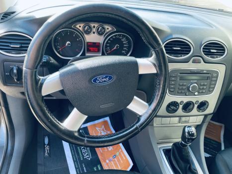 FORD Focus Hatch 1.6 16V 4P SE FLEX, Foto 10