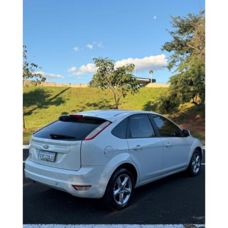 FORD Focus Hatch 1.6 16V 4P SE FLEX, Foto 6