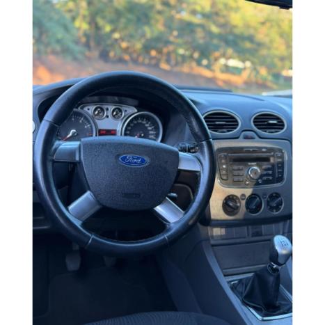 FORD Focus Hatch 1.6 16V 4P SE FLEX, Foto 9