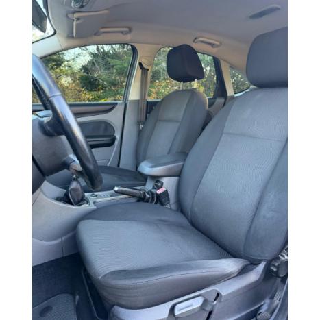 FORD Focus Hatch 1.6 16V 4P SE FLEX, Foto 11