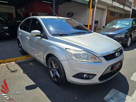FORD Focus Hatch 1.6 16V 4P SE PLUS FLEX, Foto 7