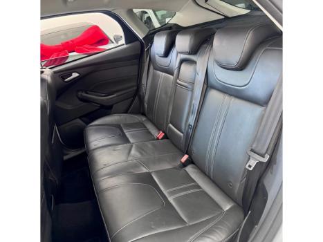 FORD Focus Hatch 1.6 4P, Foto 12