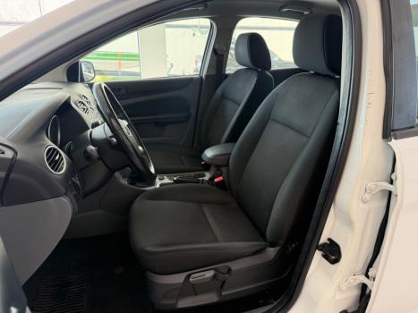 FORD Focus Hatch 1.6 4P GLX FLEX, Foto 10