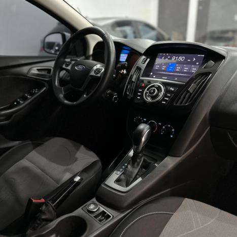 FORD Focus Hatch 1.6 16V 4P FLEX S POWERSHIFT AUTOM�TICO, Foto 2