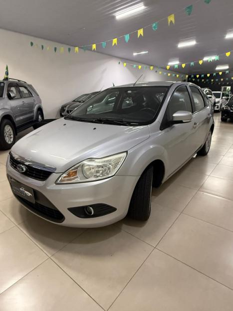 FORD Focus Hatch 1.6 16V 4P SE PLUS FLEX, Foto 4
