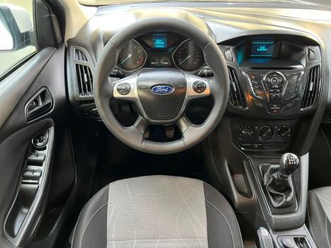FORD Focus Hatch 1.6 16V 4P SE FLEX, Foto 2