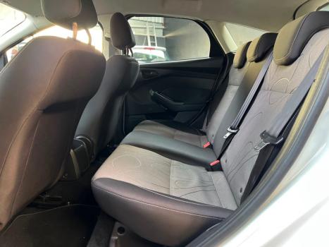 FORD Focus Hatch 1.6 16V 4P SE FLEX, Foto 6