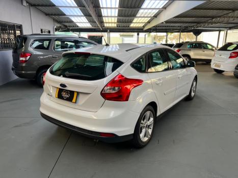 FORD Focus Hatch 1.6 16V 4P SE FLEX, Foto 12