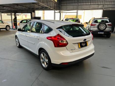 FORD Focus Hatch 1.6 16V 4P SE FLEX, Foto 13