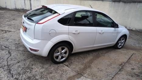 FORD Focus Hatch 1.6 16V 4P SE FLEX, Foto 4