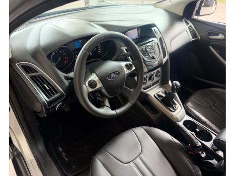 FORD Focus Hatch 1.6 16V 4P SE FLEX, Foto 9