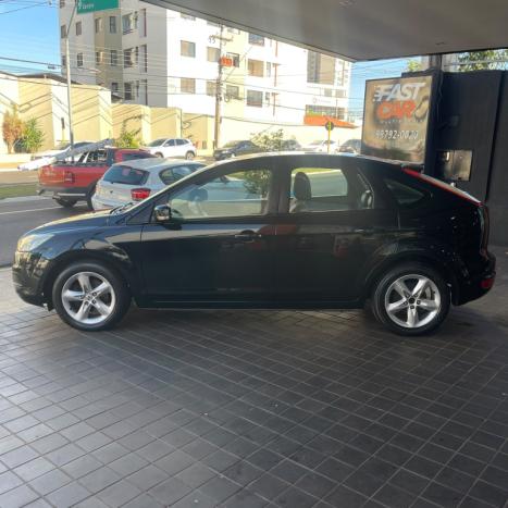 FORD Focus Hatch 1.6 16V 4P FLEX S, Foto 4