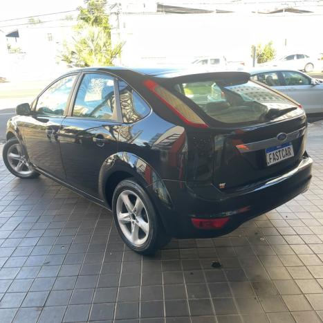 FORD Focus Hatch 1.6 16V 4P FLEX S, Foto 6