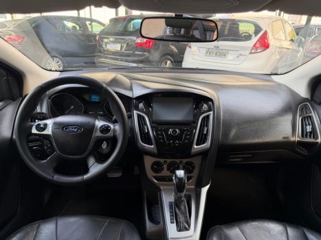 FORD Focus Hatch 1.6 16V 4P FLEX SE POWERSHIFT AUTOM�TICO, Foto 7