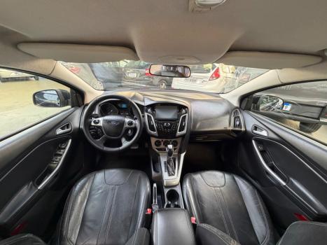 FORD Focus Hatch 1.6 16V 4P FLEX SE POWERSHIFT AUTOM�TICO, Foto 9