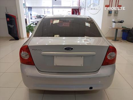 FORD Focus Hatch 1.6 4P GLX FLEX, Foto 2