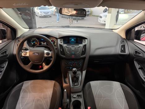 FORD Focus Hatch 1.6 16V 4P SE FLEX, Foto 8