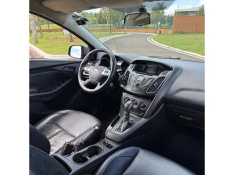 FORD Focus Hatch 1.6 4P, Foto 9