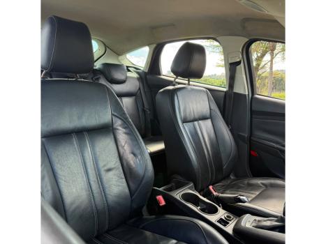 FORD Focus Hatch 1.6 4P, Foto 10