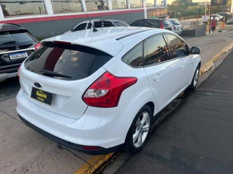 FORD Focus Hatch 1.6 16V 4P SE FLEX, Foto 4
