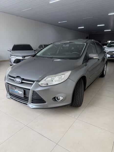 FORD Focus Hatch 1.6 16V 4P SE PLUS FLEX, Foto 8