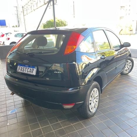 FORD Focus Hatch 1.6 4P FLEX GL, Foto 5