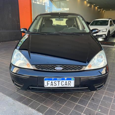 FORD Focus Hatch 1.6 4P FLEX GL, Foto 7