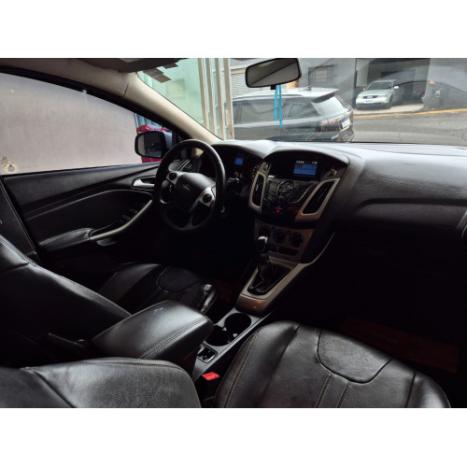FORD Focus Hatch 1.6 16V 4P SE PLUS FLEX, Foto 2