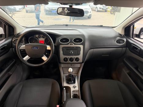 FORD Focus Hatch 1.6 4P GLX FLEX, Foto 8