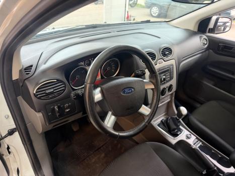 FORD Focus Hatch 1.6 4P GLX FLEX, Foto 9