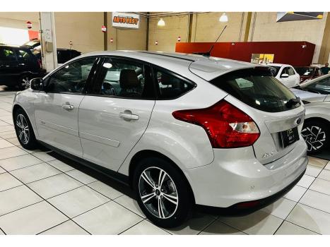 FORD Focus Hatch 1.6 16V 4P SE FLEX, Foto 4
