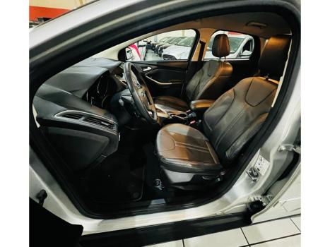 FORD Focus Hatch 1.6 16V 4P SE FLEX, Foto 10