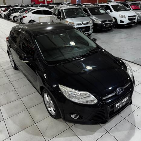 FORD Focus Hatch 1.6 16V 4P SE PLUS FLEX, Foto 3
