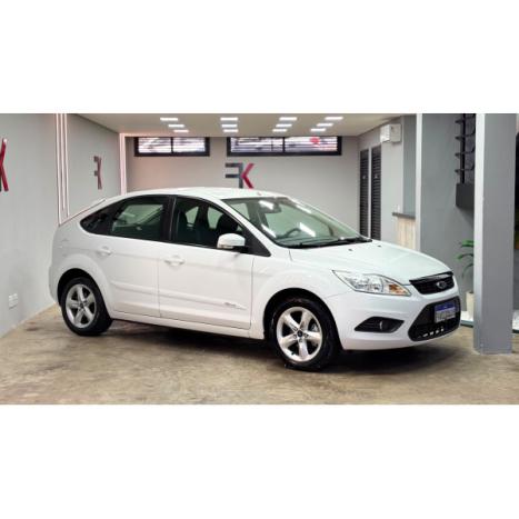 FORD Focus Hatch 1.6 16V 4P SE PLUS FLEX, Foto 3