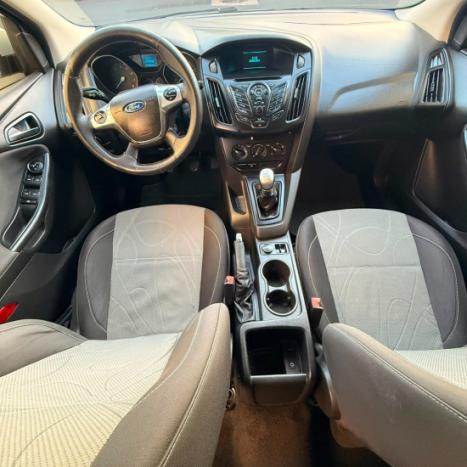 FORD Focus Hatch 1.6 16V 4P FLEX S, Foto 2