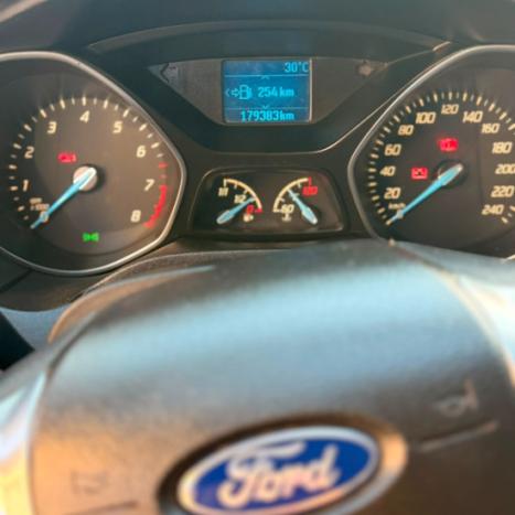 FORD Focus Hatch 1.6 16V 4P FLEX S, Foto 3