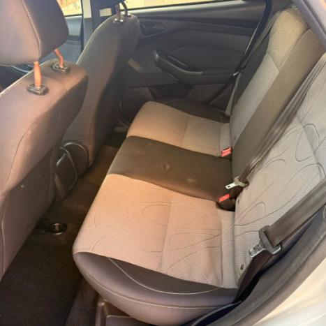 FORD Focus Hatch 1.6 16V 4P FLEX S, Foto 6