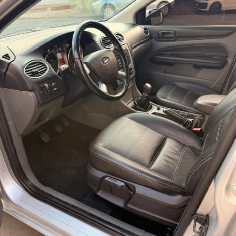 FORD Focus Hatch 1.6 4P, Foto 7