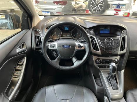 FORD Focus Hatch 1.6 16V 4P FLEX SE POWERSHIFT AUTOM�TICO, Foto 5