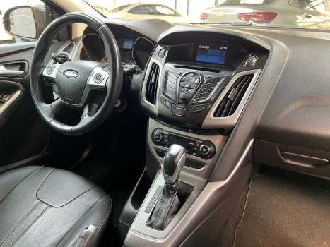 FORD Focus Hatch 1.6 16V 4P FLEX SE POWERSHIFT AUTOM�TICO, Foto 6