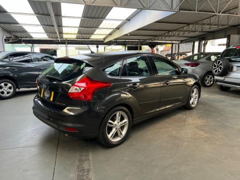 FORD Focus Hatch 1.6 16V 4P FLEX SE POWERSHIFT AUTOM�TICO, Foto 9