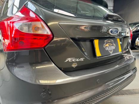 FORD Focus Hatch 1.6 16V 4P FLEX SE POWERSHIFT AUTOM�TICO, Foto 13