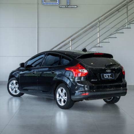 FORD Focus Hatch 1.6 16V 4P SE FLEX, Foto 2
