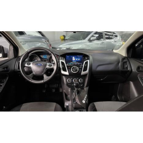 FORD Focus Hatch 1.6 16V 4P SE PLUS FLEX, Foto 7