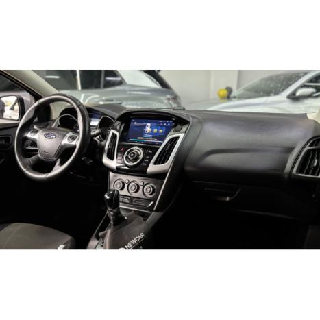 FORD Focus Hatch 1.6 16V 4P SE PLUS FLEX, Foto 8